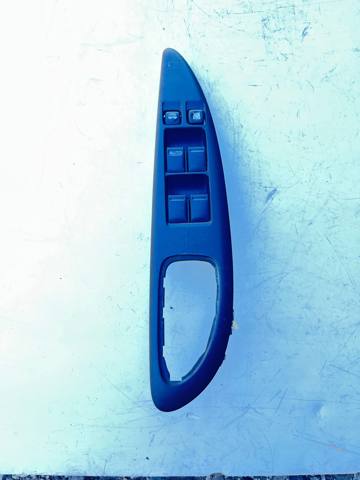Кнопки переднего левого стеклоподъемника 25401AV640 NISSAN