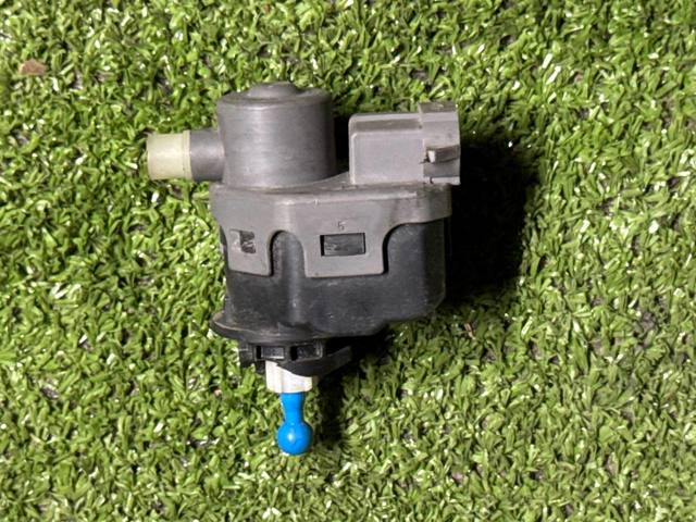 26056AU300 NISSAN Корректор фары купить в Украина