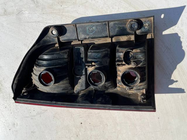 26550EB30C NISSAN Фонарь задний правый купить в Запорожье