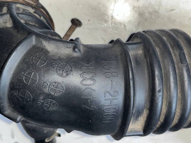 HYUNDAI 281382H000 Выпускной патрубок воздушного фильтра в наличии Запорожье