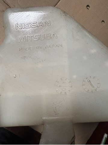 Бачок стеклоомывателя 289103FY0A NISSAN