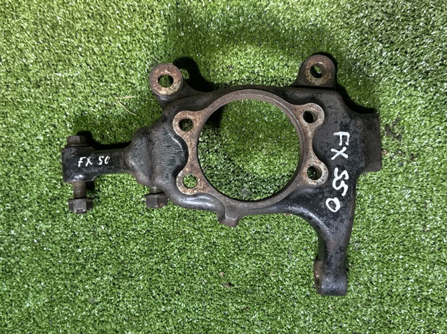 Цапфа передняя правая 40014CG000 NISSAN