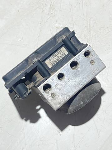 Блок управления АБС  47660BC60A NISSAN