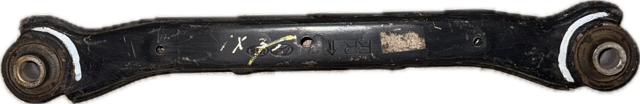Рычаг задней подвески поперечный 551002S050 HYUNDAI