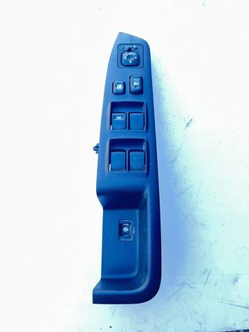 Кнопки переднего левого стекло подъемника 8608A044 MITSUBISHI