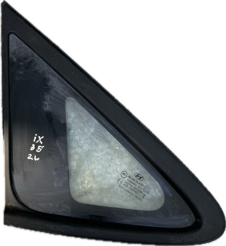 Стекло багажника, левое 878102S000 HYUNDAI