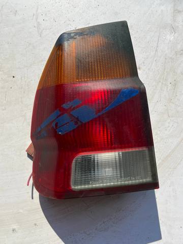 Левый стоп MR322701 MITSUBISHI
