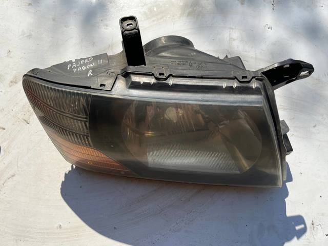 Фара комбинированная, передняя MR558824 MITSUBISHI