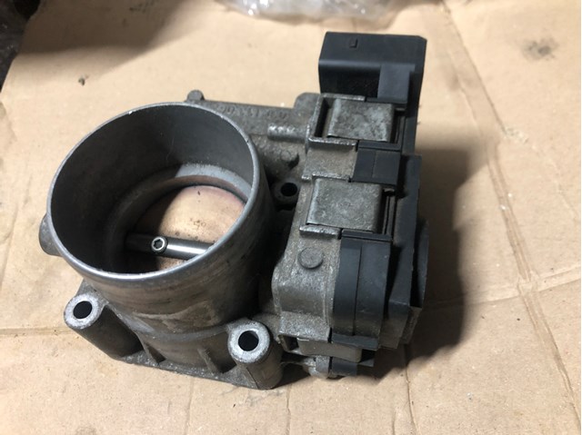 Заслонка воздушная 03C133062A VAG