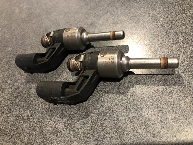 Форсунка инжектора 03H906036 VAG