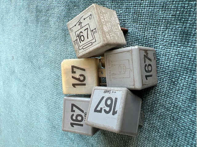 Реле топливного насоса 191906383C VAG