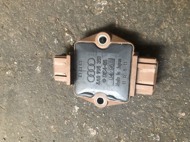 4A0905351 VAG Модуль зажигания (коммутатор)