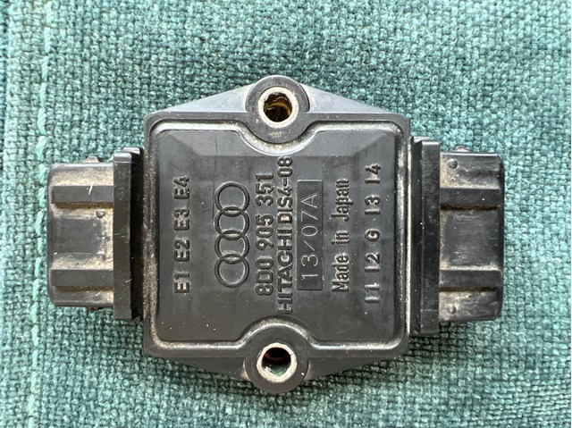 Коммутатор 8D0905351 VAG