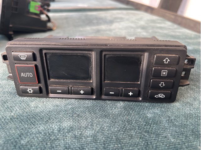 Механизм управления кондиционером 8L0820043B VAG