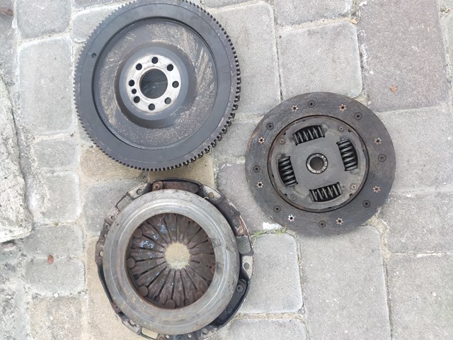 A0212507401 MERCEDES Комплект сцепления купить в Тернополь
