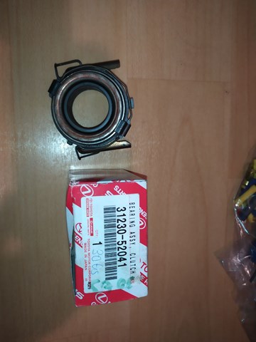 Выжимной подшипник 3123052041 TOYOTA