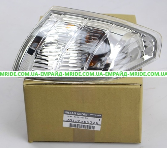 Правый указатель поворота 261308H70A NISSAN