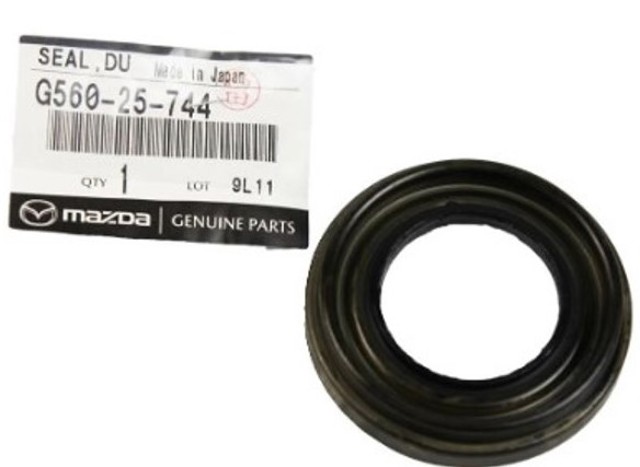 Сальник подвесного подшипника переднего промежуточного вала G56025744 MAZDA