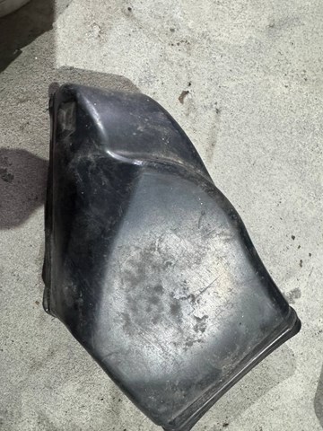 VAG 3B0129617D Воздухозаборник воздушного фильтра в наличии Винница