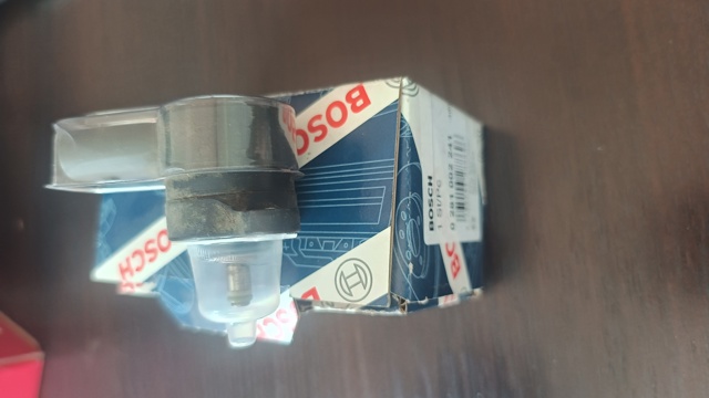 Регулятор давления топлива 0281002241 BOSCH