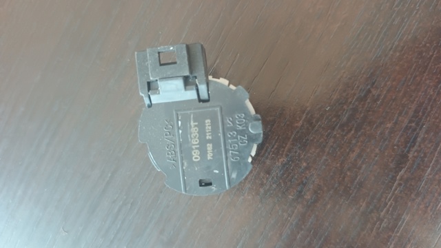 Замок зажигания, контактная группа 0916381 METZGER