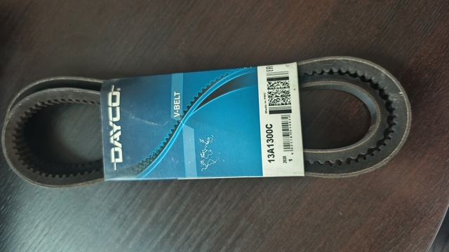 Клиновый ремень 13A1300C DAYCO