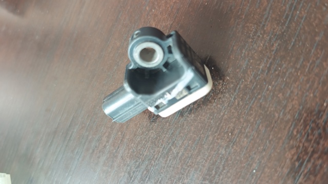Датчик AIRBAG передний CM5T14B006AA FORD
