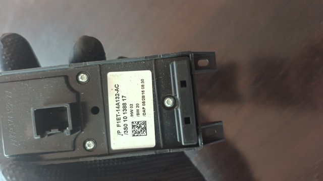 Кнопки переднего левого стеклоподъёмника F1ET14A132AC FORD