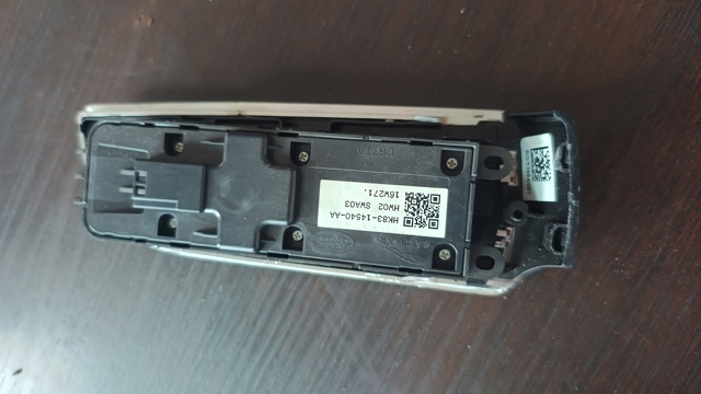 JAGUAR HK8314540AA в наличии Львов
