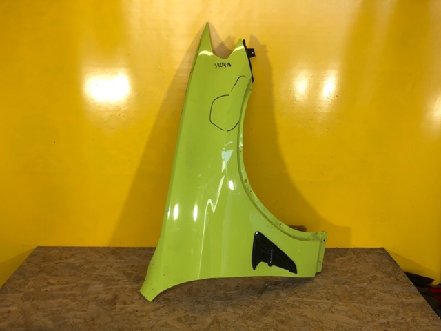 51117399984 Направляющая переднего бампера правая купить Киев