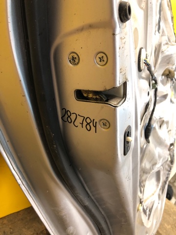 Замок задней двери, левой Хонда Сивик 8