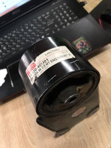 NISSAN 1132040U01 Подушка (опора) двигателя задняя в наличии Николаев