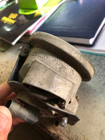 NISSAN 261508J025 Фара противотуманная правая в наличии Кривой Рог