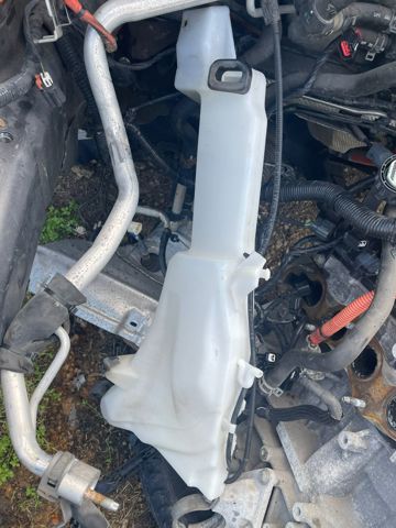 FORD HM5Z17618B Бачок омывателя в наличии Николаев