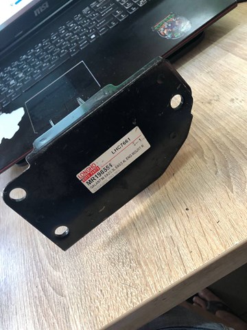MITSUBISHI MR198551 Задняя опора двигателя в наличии Харьков