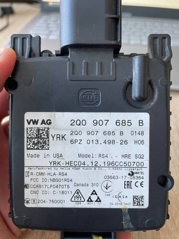 Датчик контроля мертвой зоны, задний 2Q0907685B VAG