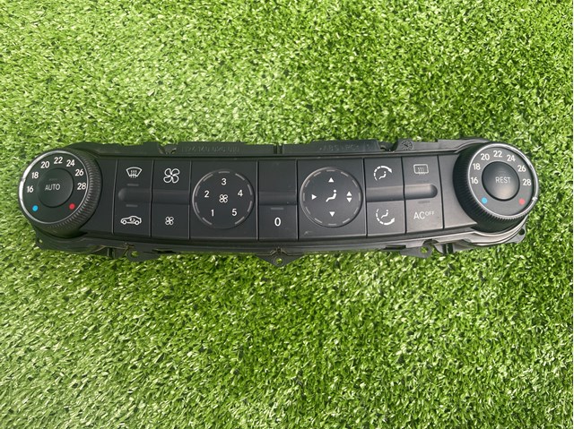 Блок управления печкой 2118300385 MERCEDES