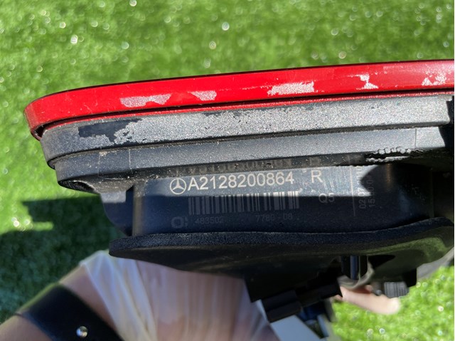 A2128200864 MERCEDES Фонарь задний правый внутренний купить в Полтава