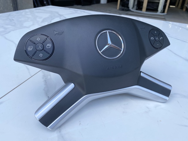 Подушка в руле 0008605202 MERCEDES