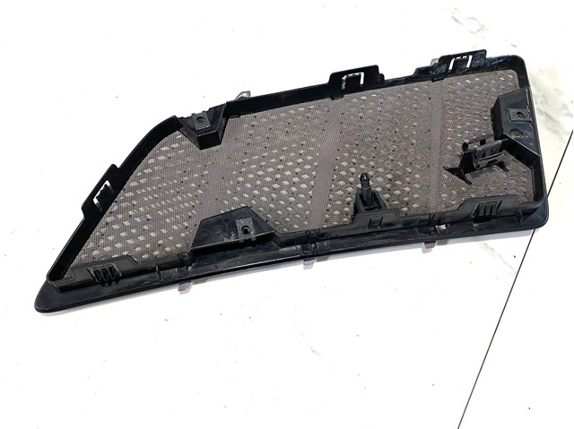 1648804405 MERCEDES Решетка капота купить в Каменское