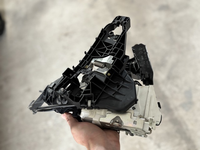 1697202835 MERCEDES купить в Николаев