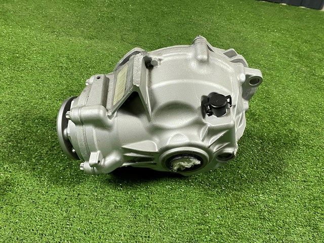 MERCEDES 2213300902 Редуктор передний в наличии Кривой Рог