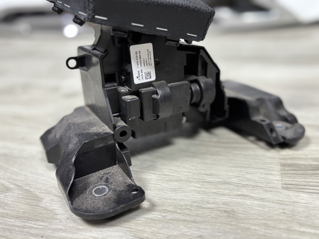 61317950472 BMW купить в Каменское