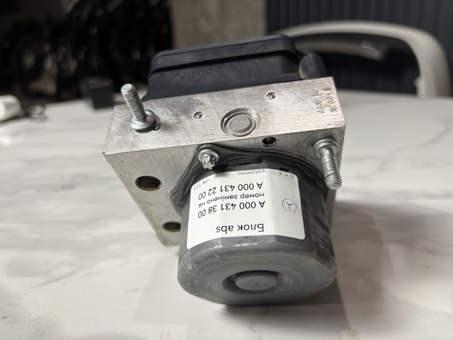 A0004313800 Блок АБС купить Ирпень