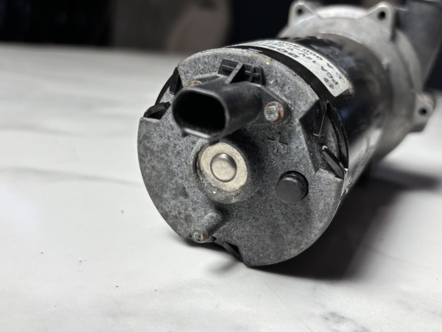 A0005000386 MERCEDES Дополнительная помпа купить в Львов