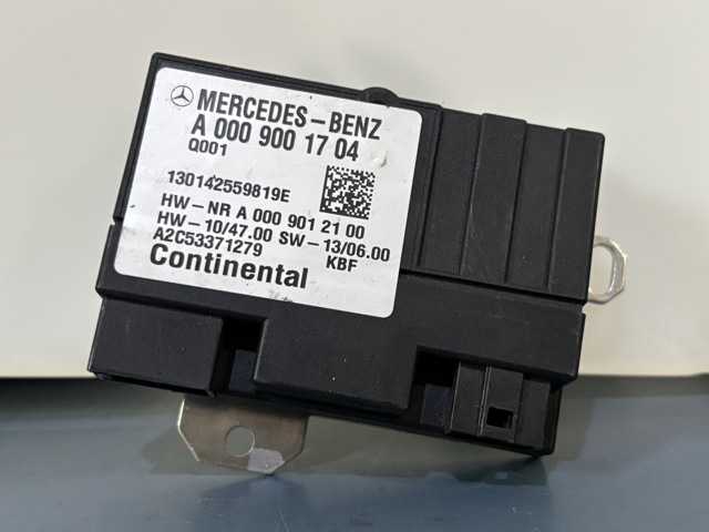 Блок управления топливного насоса A0009001704 MERCEDES
