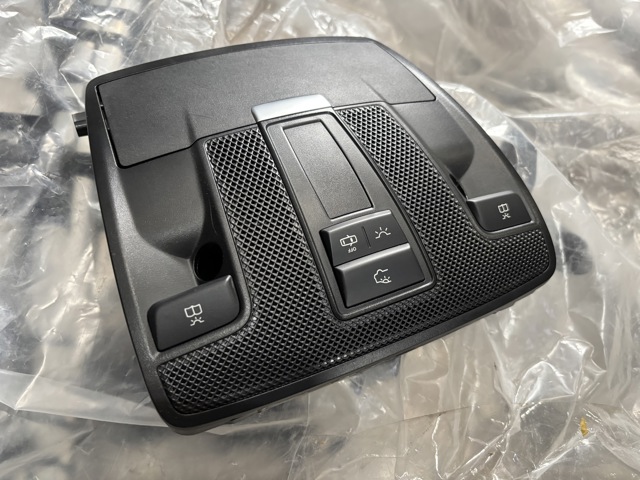 A00090048089051 MERCEDES Плафон салона купить в Сумы