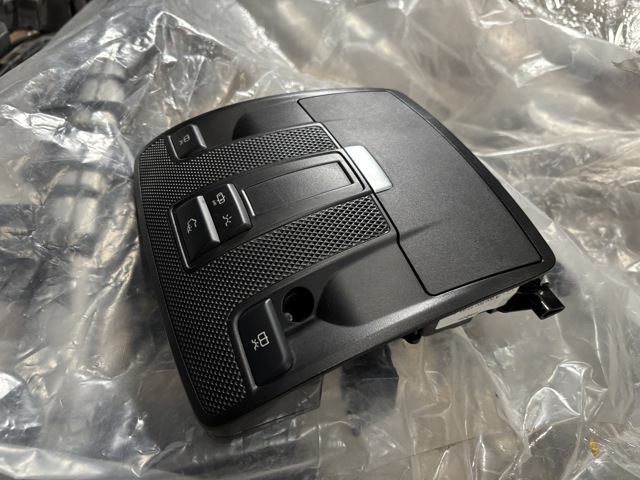 A00090048089051 MERCEDES Плафон салона купить в Полтава