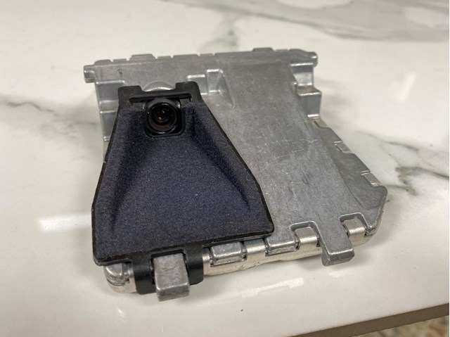 A0009050438 MERCEDES Модуль управления камерой купить в Ирпень