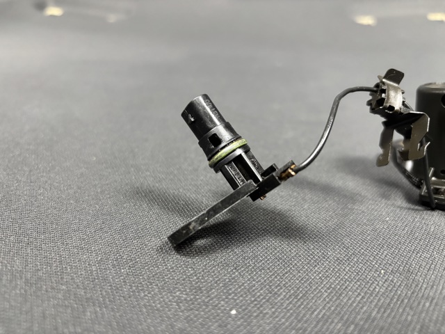 A0011531332 MERCEDES Датчик уровня масла двигателя купить в Черновцы
